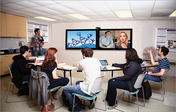 Series-Thumbnail_720-x-458-VCV-Huddle-Room