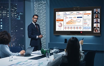Model_336-x-214-IMAGO ENTERPRISE