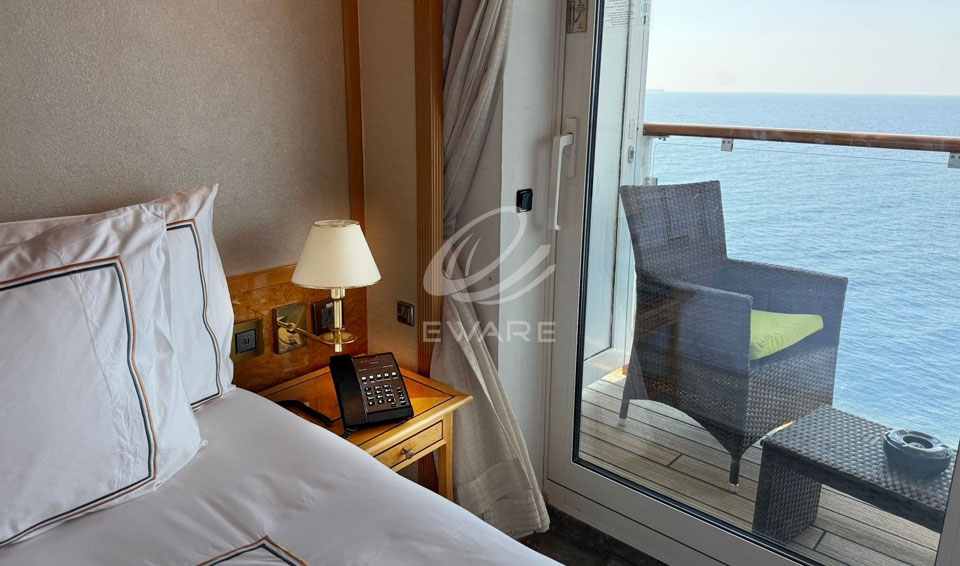 Resorts-World-Cruises8